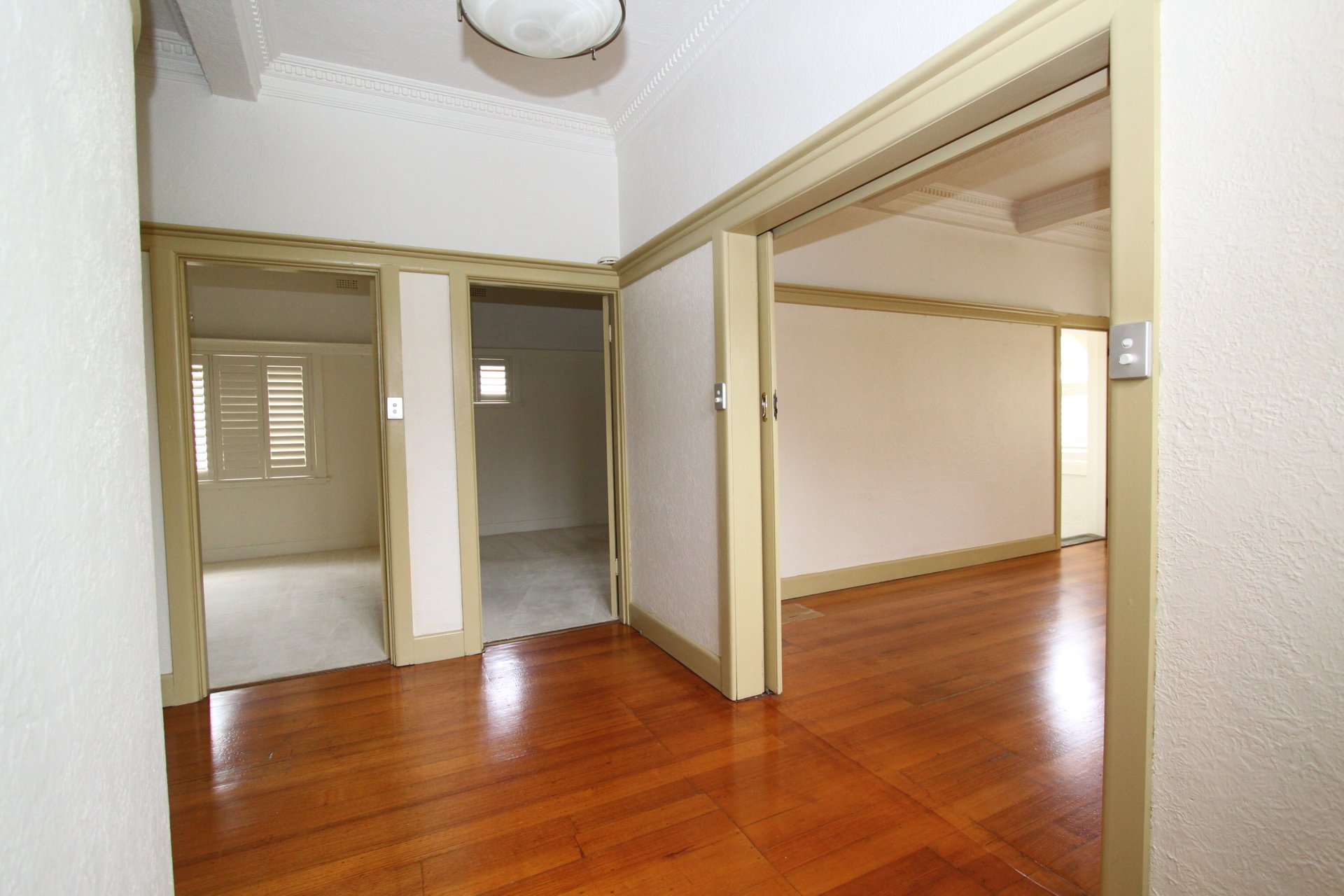Property Gallery Thumbnail 4