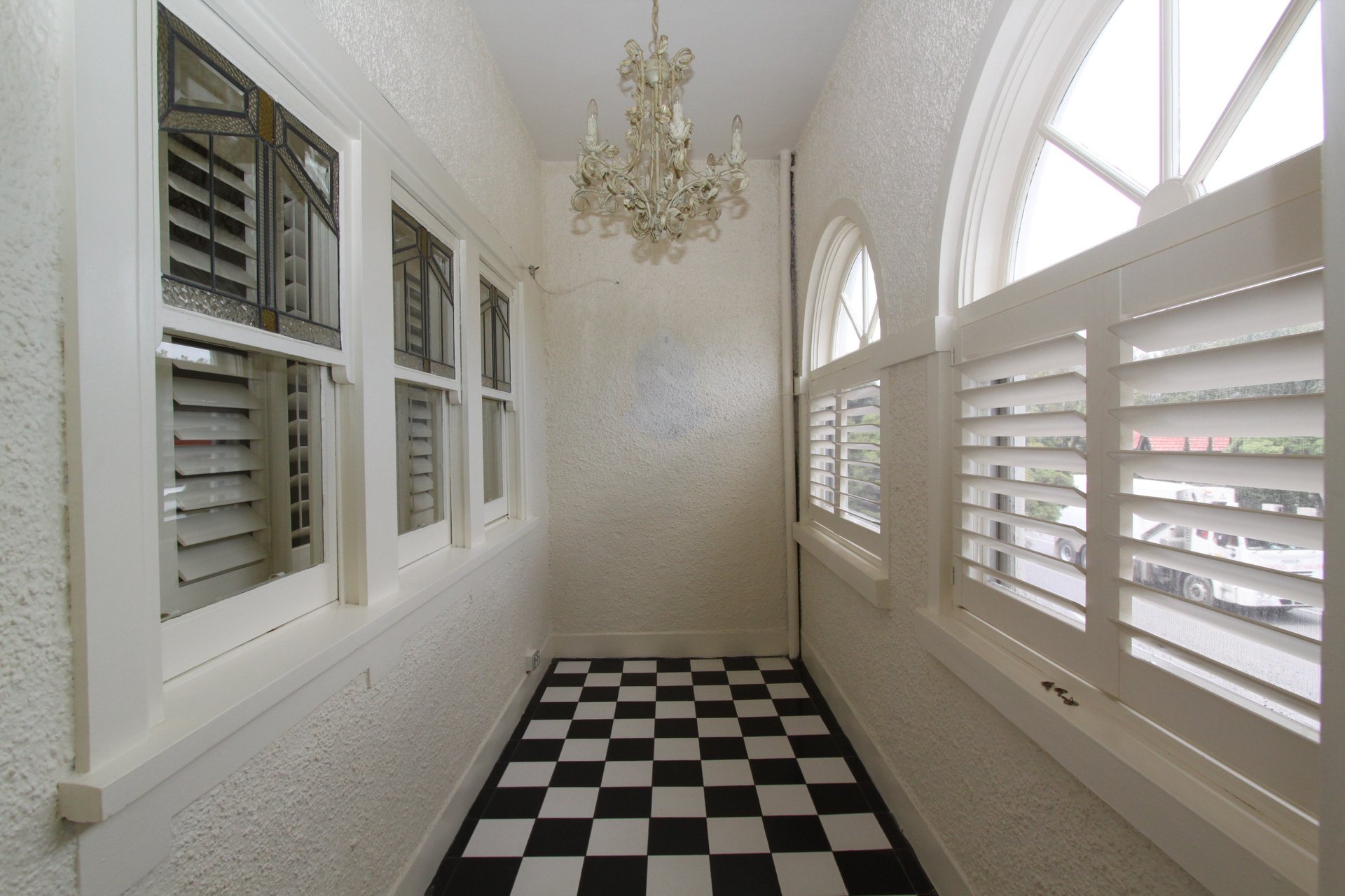 Property Gallery Thumbnail 5