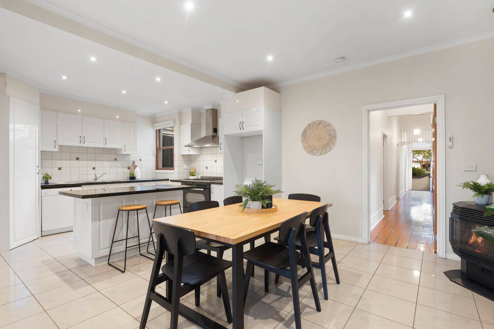 Property Gallery Thumbnail 2