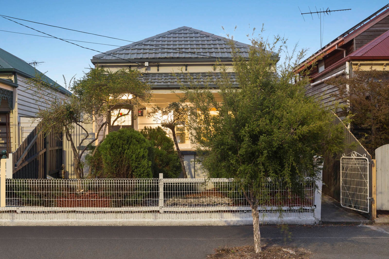 Property Gallery Thumbnail 10