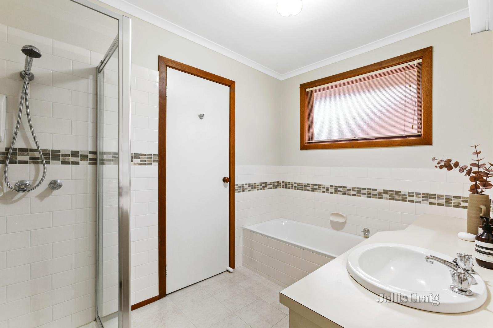 1/11 Goulburn Street, Box Hill North image 6