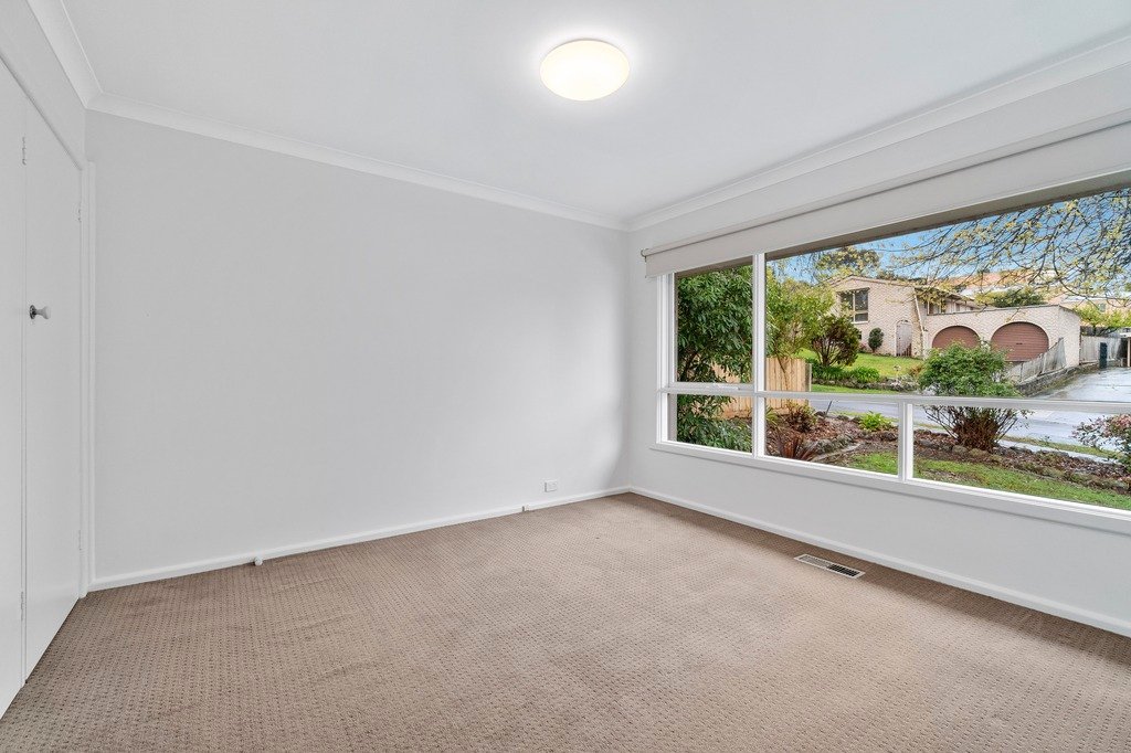 1/11 Grange Park Avenue, Doncaster image 4