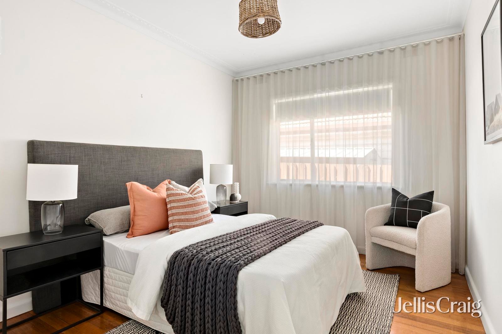 111 Haldane Road, Niddrie image 8