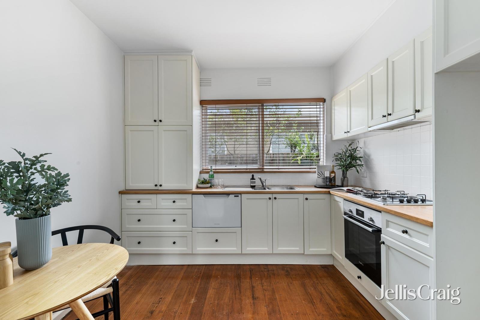 1/11 Harts Parade, Hawthorn East image 4