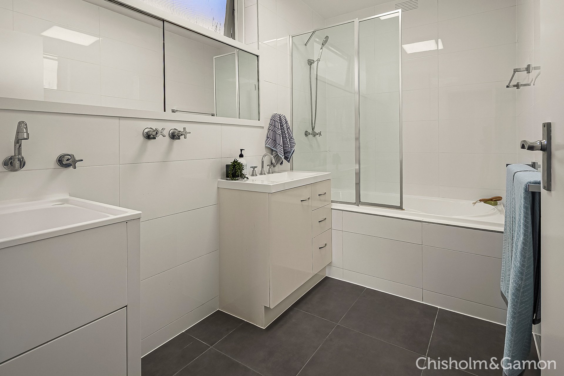 1/11 Herbert Street, St Kilda image 8