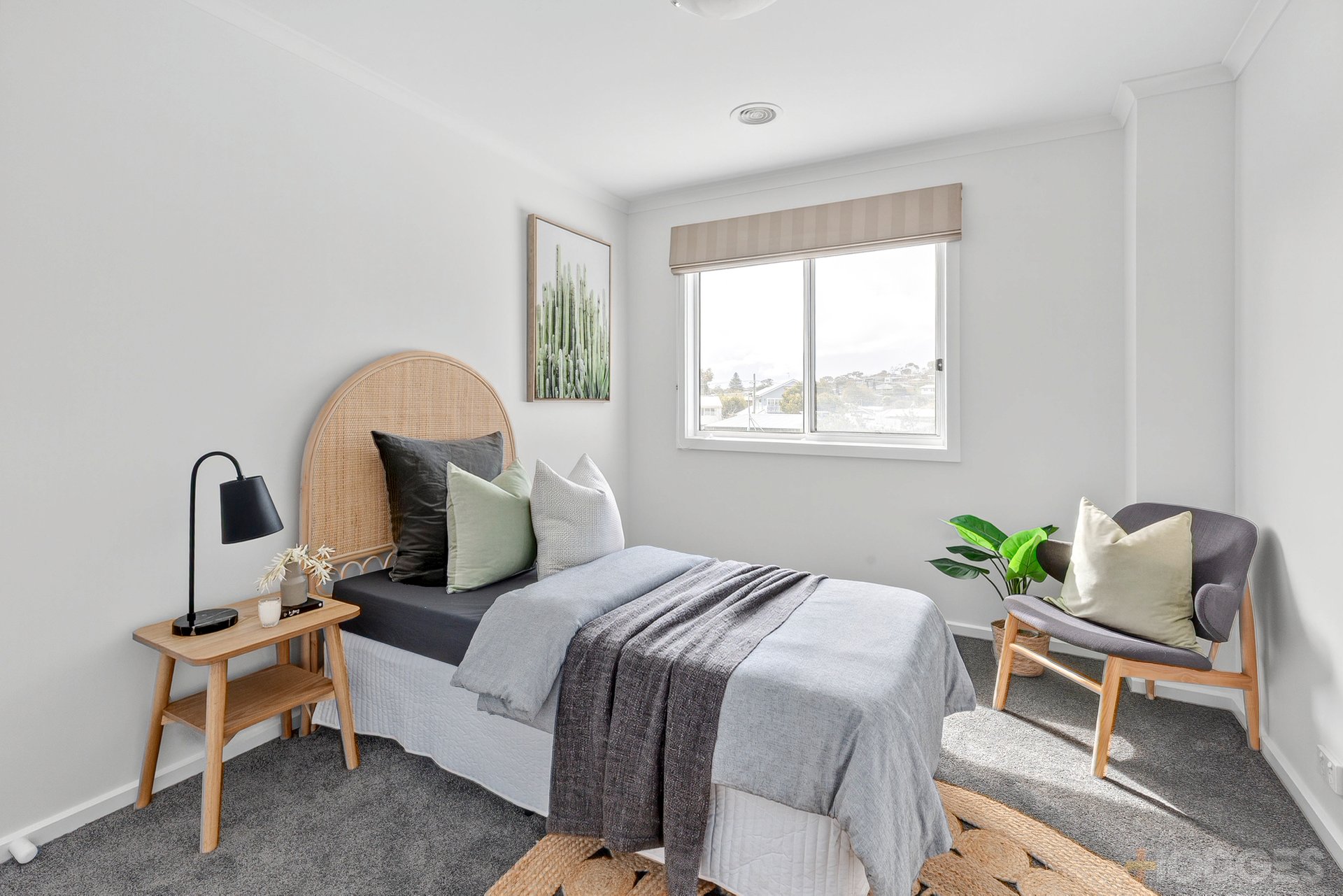 1 / 11 Lelean Street Ocean Grove