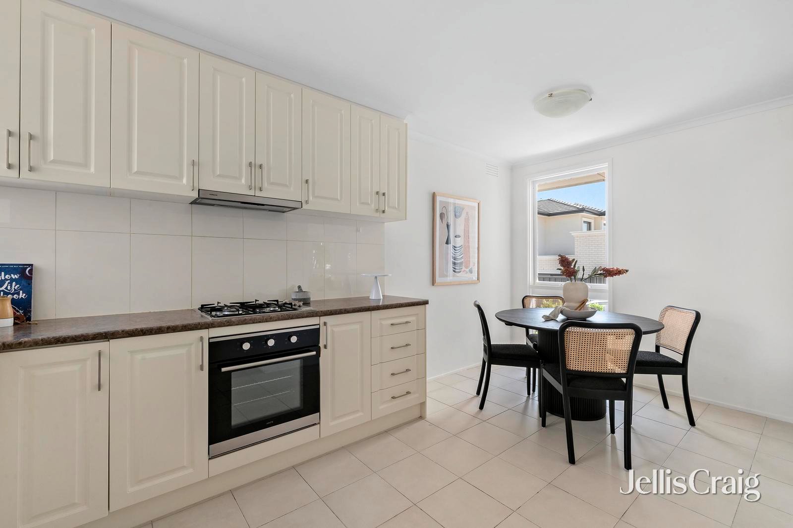 1/11 Mangan Street, Balwyn image 3