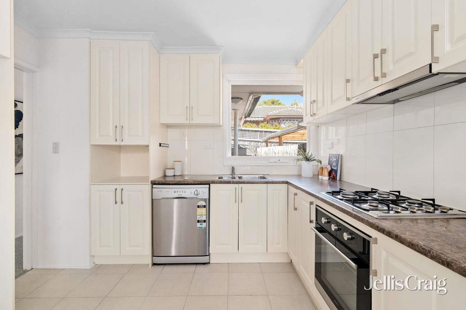 1/11 Mangan Street, Balwyn image 4