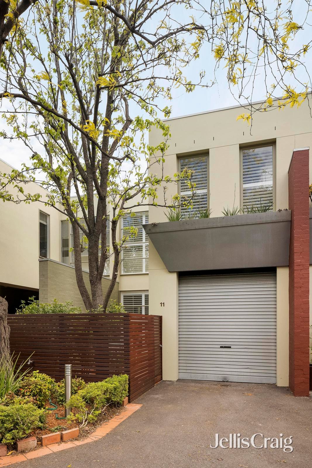 11/1 Marshall Place, Clifton Hill image 2