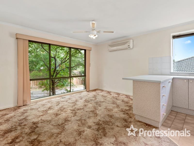 1/11 Meadow Road, Croydon North image 5