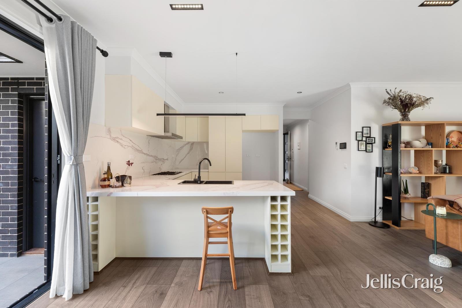1/11 Medway Street, Box Hill North image 2