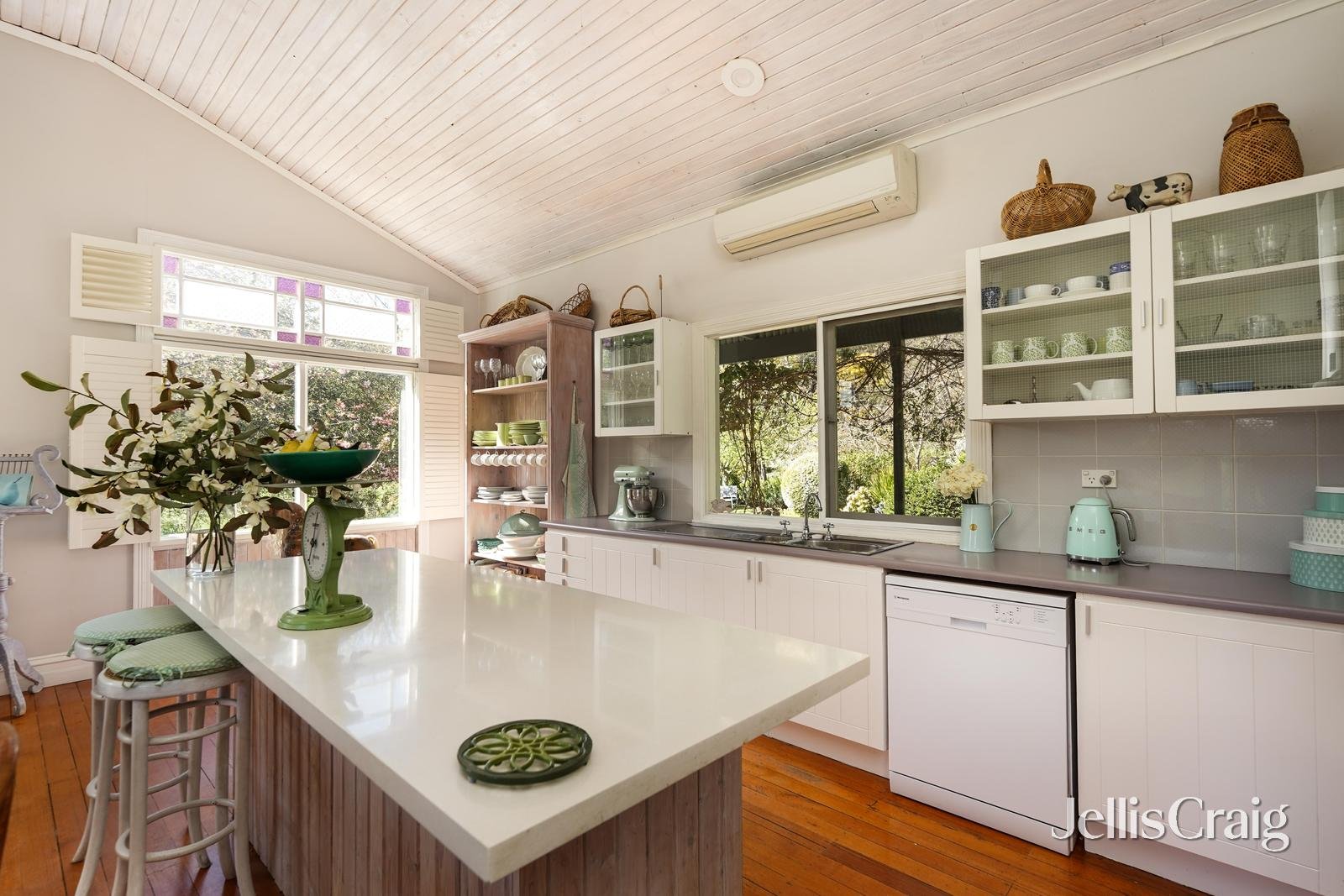 111 Muntzs Road, Woodend image 9