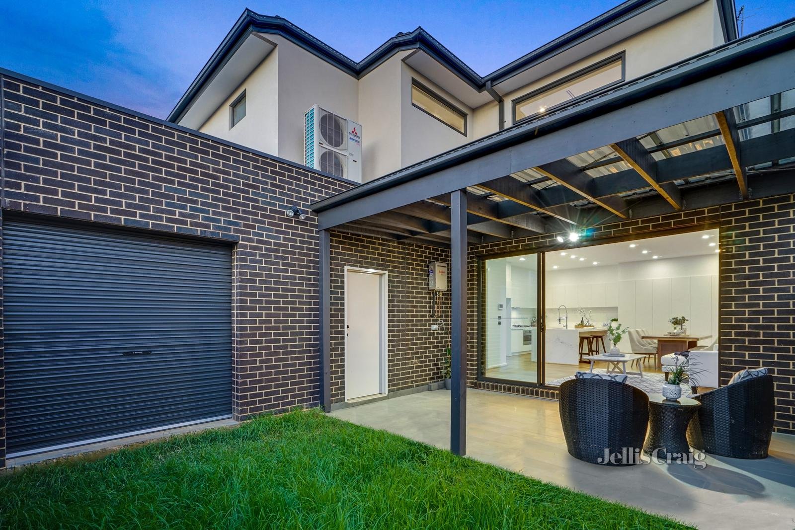 1/11 Newbigin Street, Burwood image 17