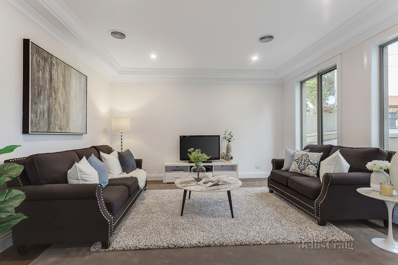 1/11 Olinda Street, Glen Waverley image 3