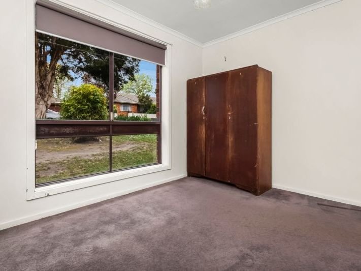Property Gallery Thumbnail 5