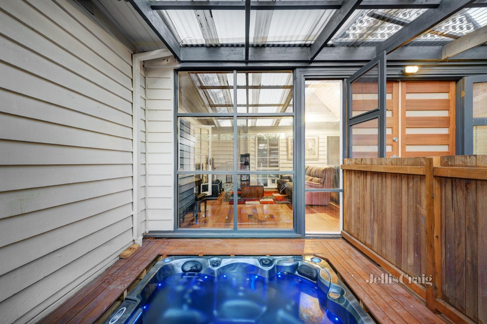 111 Parkmore Road, Bentleigh East image 15