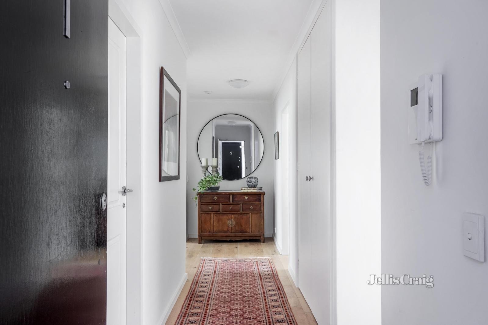 1/11 Rockley Road, South Yarra image 3