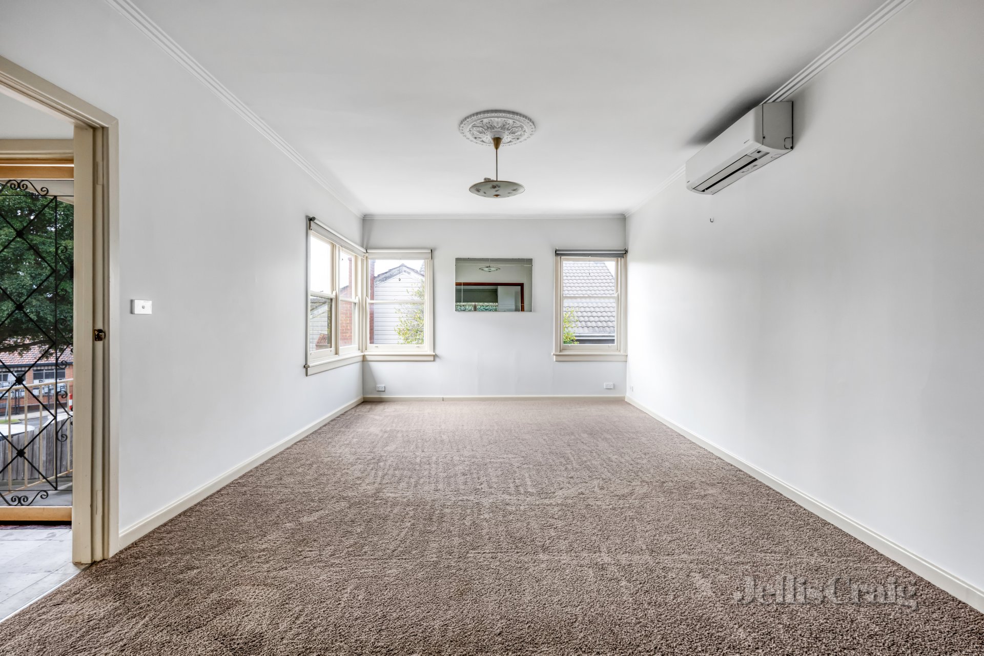 1/11 Silk Street, Rosanna image 3