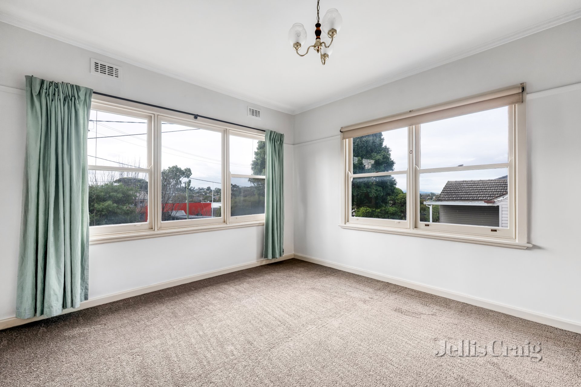 1/11 Silk Street, Rosanna image 5