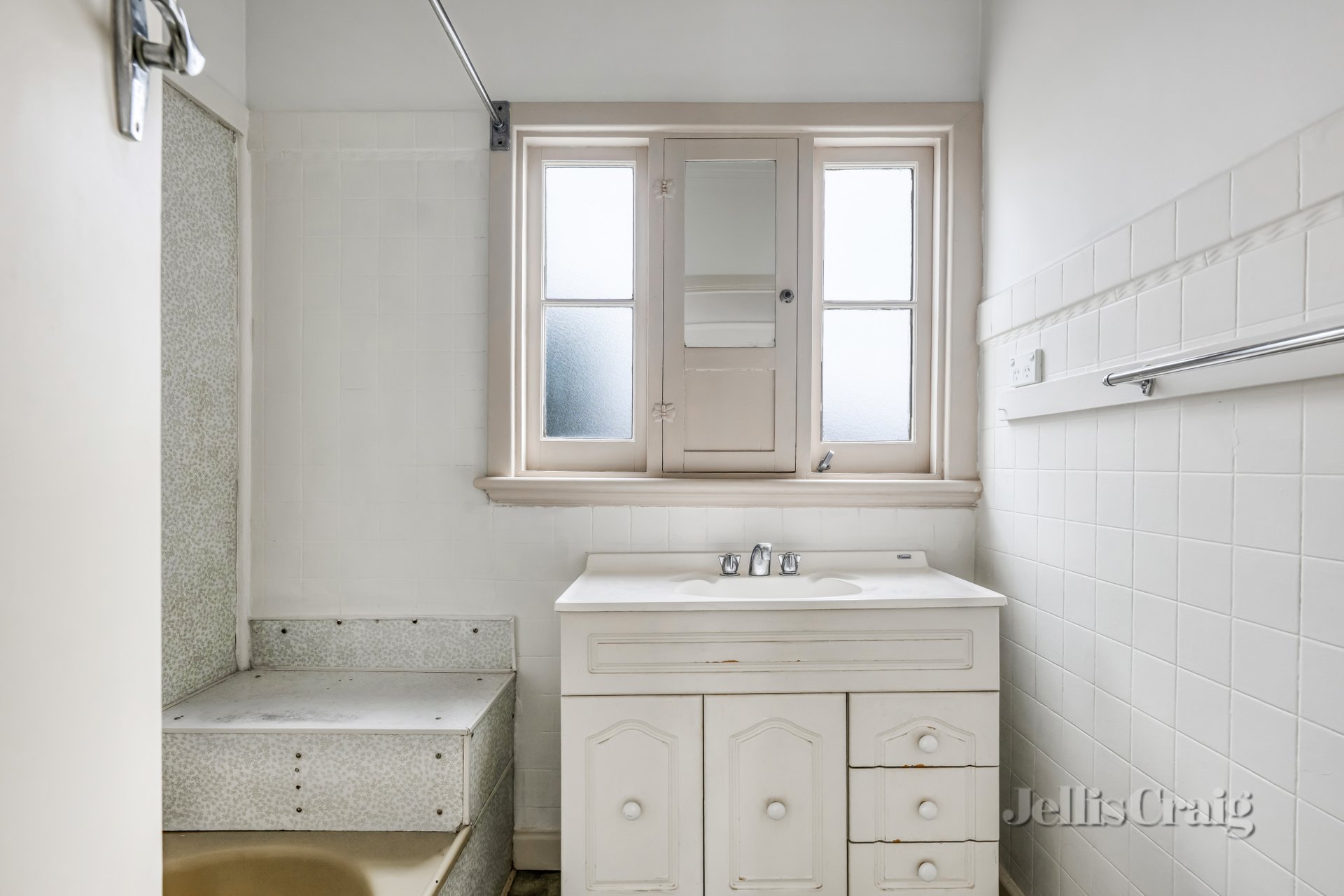 1/11 Silk Street, Rosanna image 7