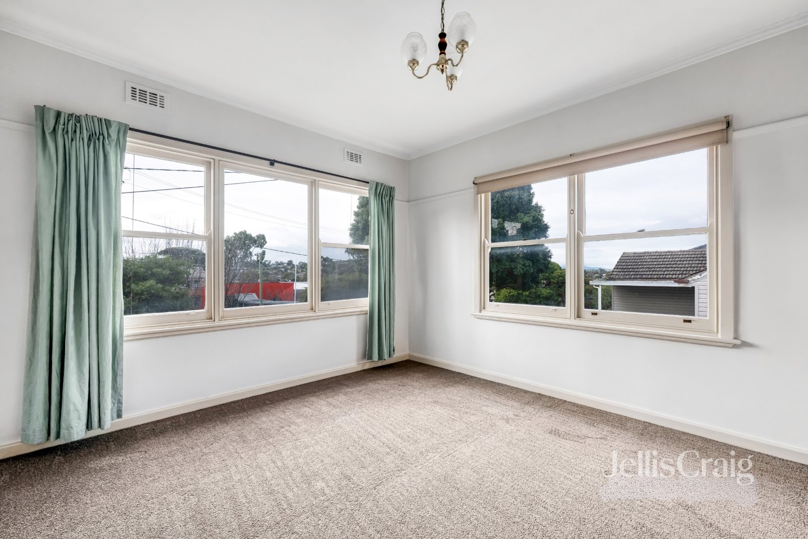 1/11 Silk Street, Rosanna image 5