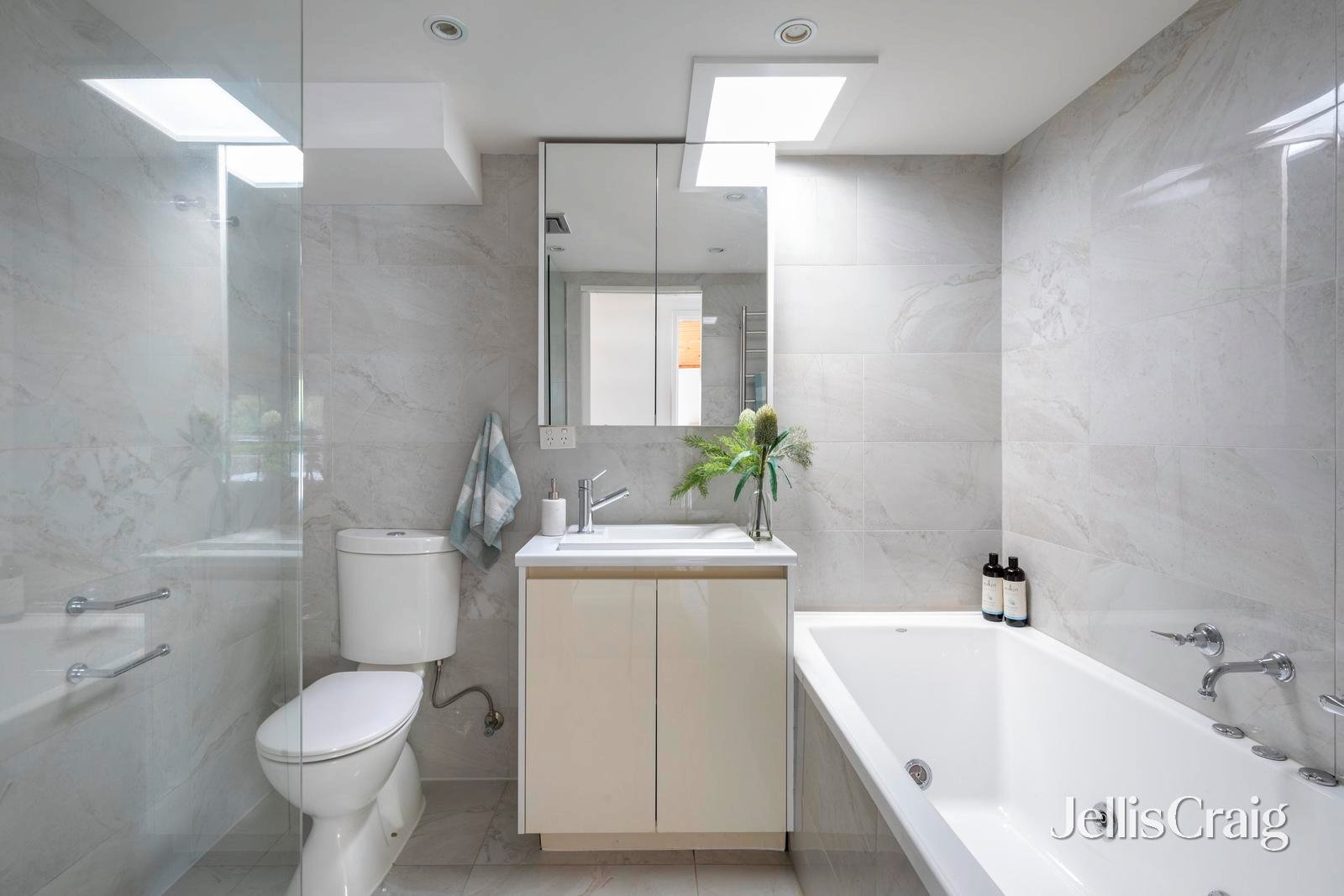 111 Station Street, Carlton image 9