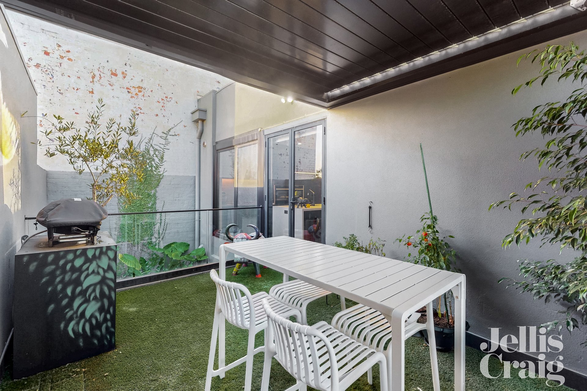 111 Union Road, Ascot Vale image 15
