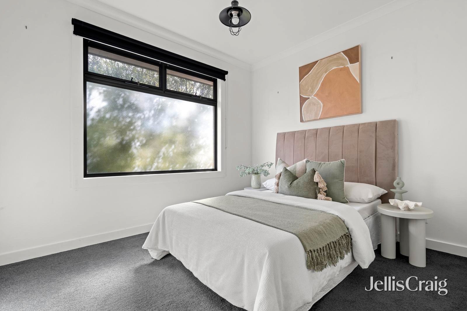 111 Valley Crescent, Glenroy image 9