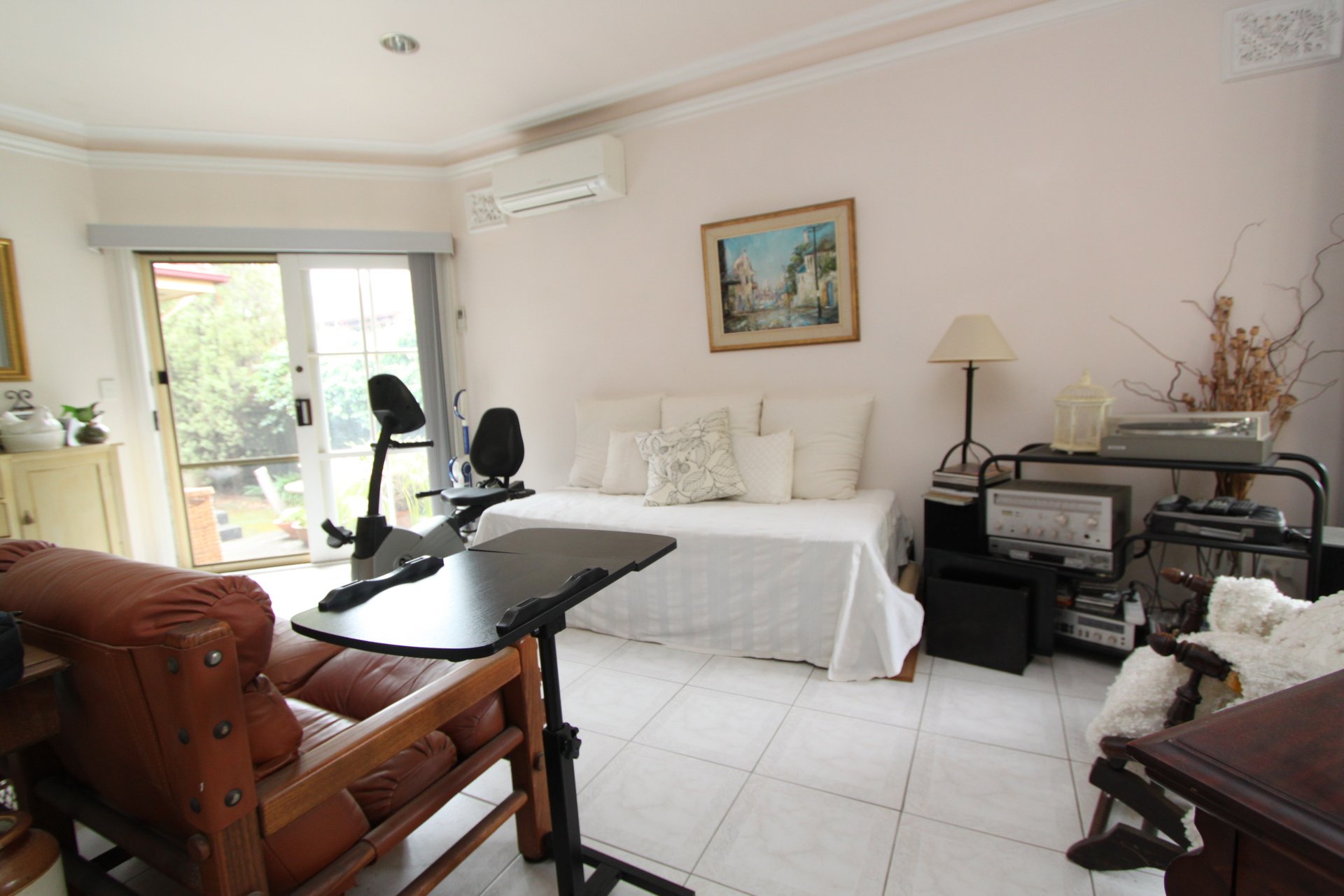 Property Gallery Thumbnail 5