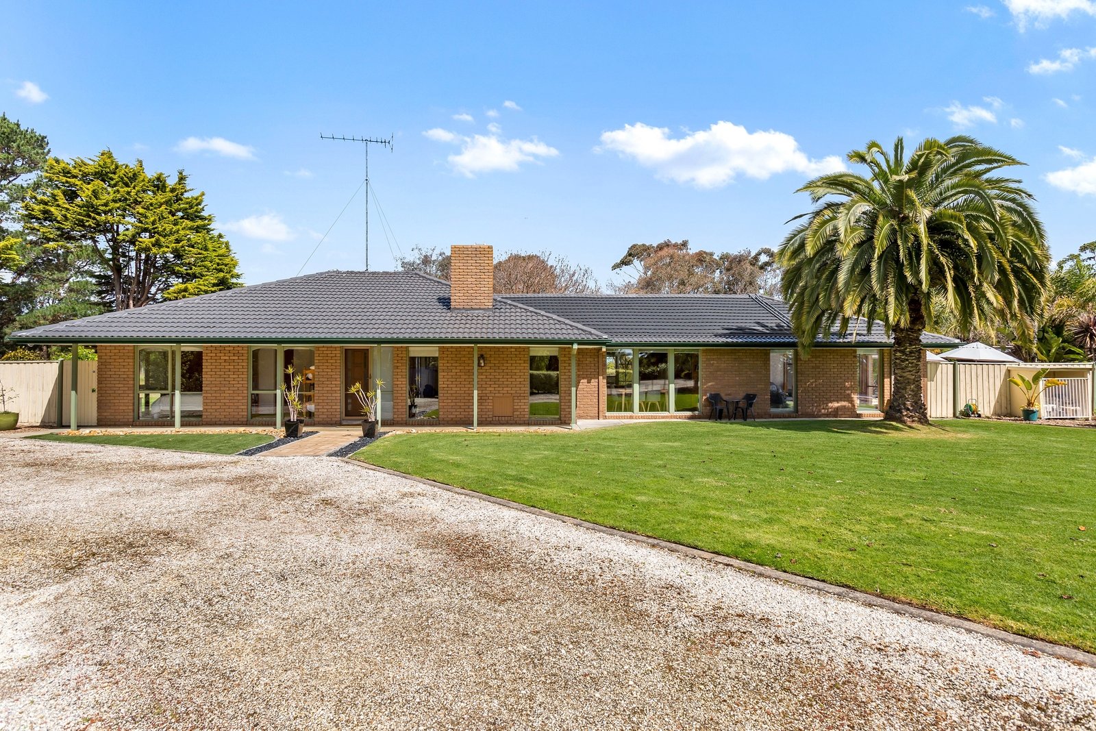 Property Gallery Thumbnail 4