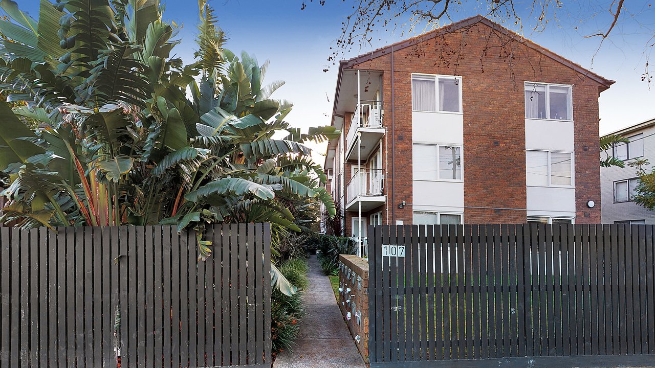11/107 Victoria Road, Hawthorn East image 1