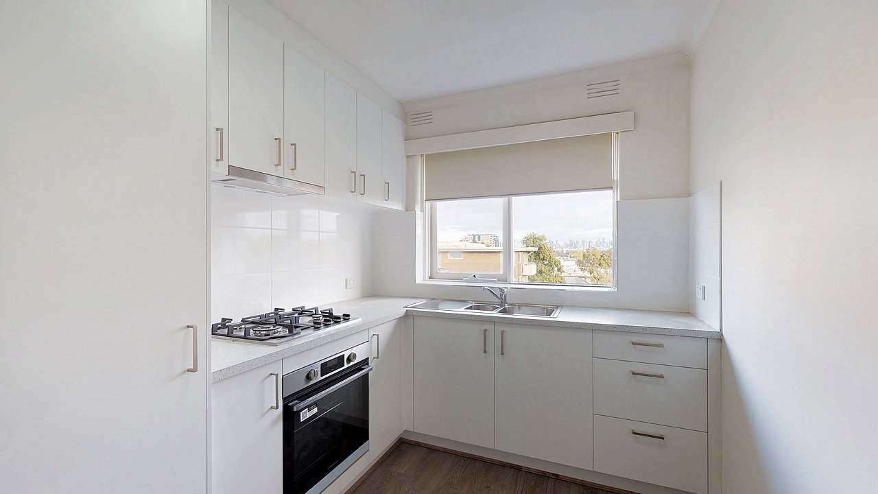 11/107 Victoria Road, Hawthorn East image 2