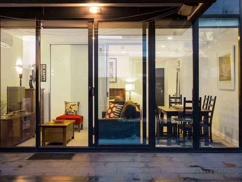 111/1 Archibald St, Box Hill image 4