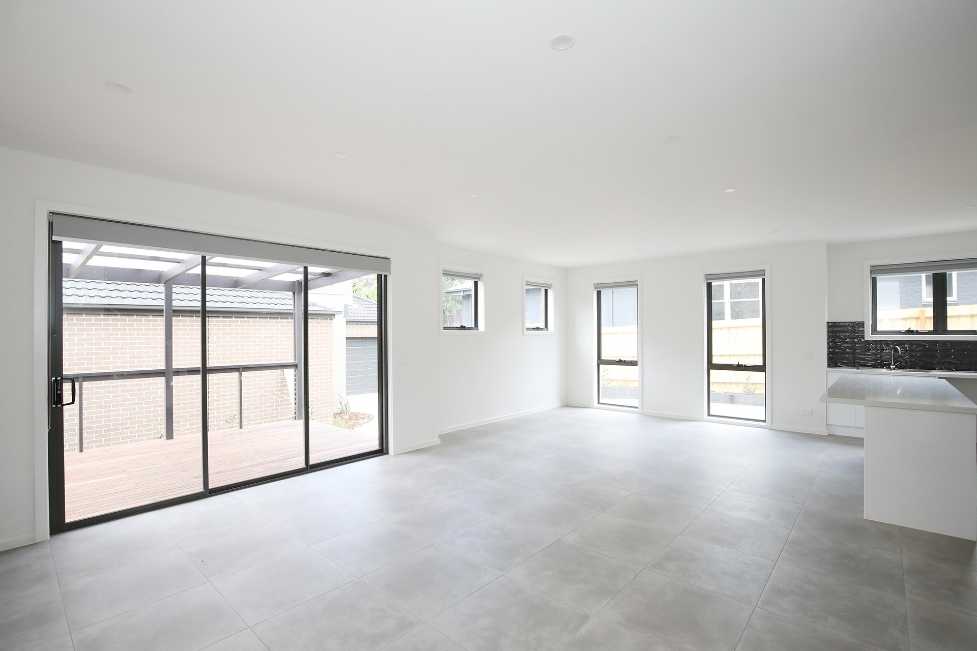 1/111 Willow Bend, Bulleen image 3