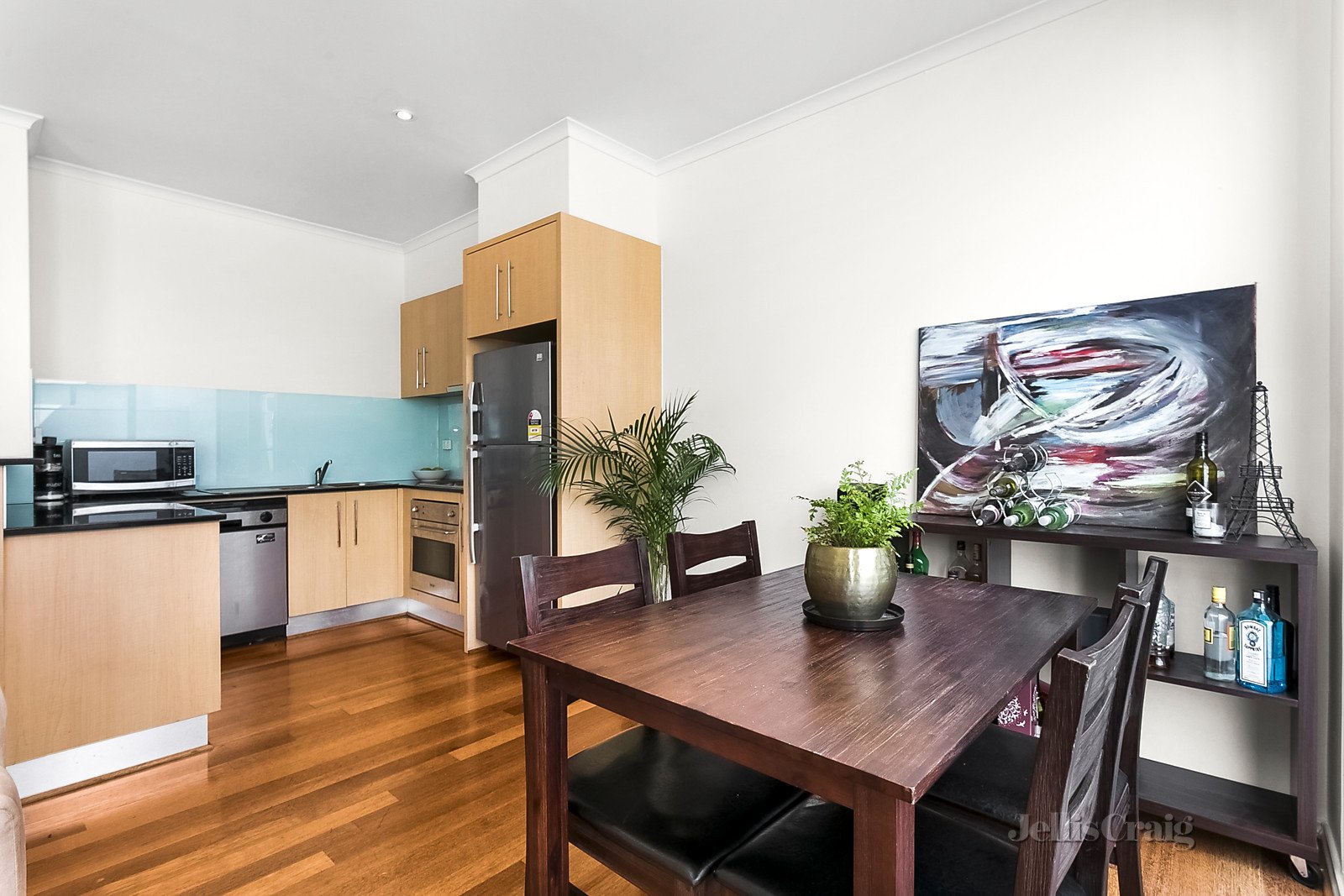 11/110 Union Road, Ascot Vale image 2