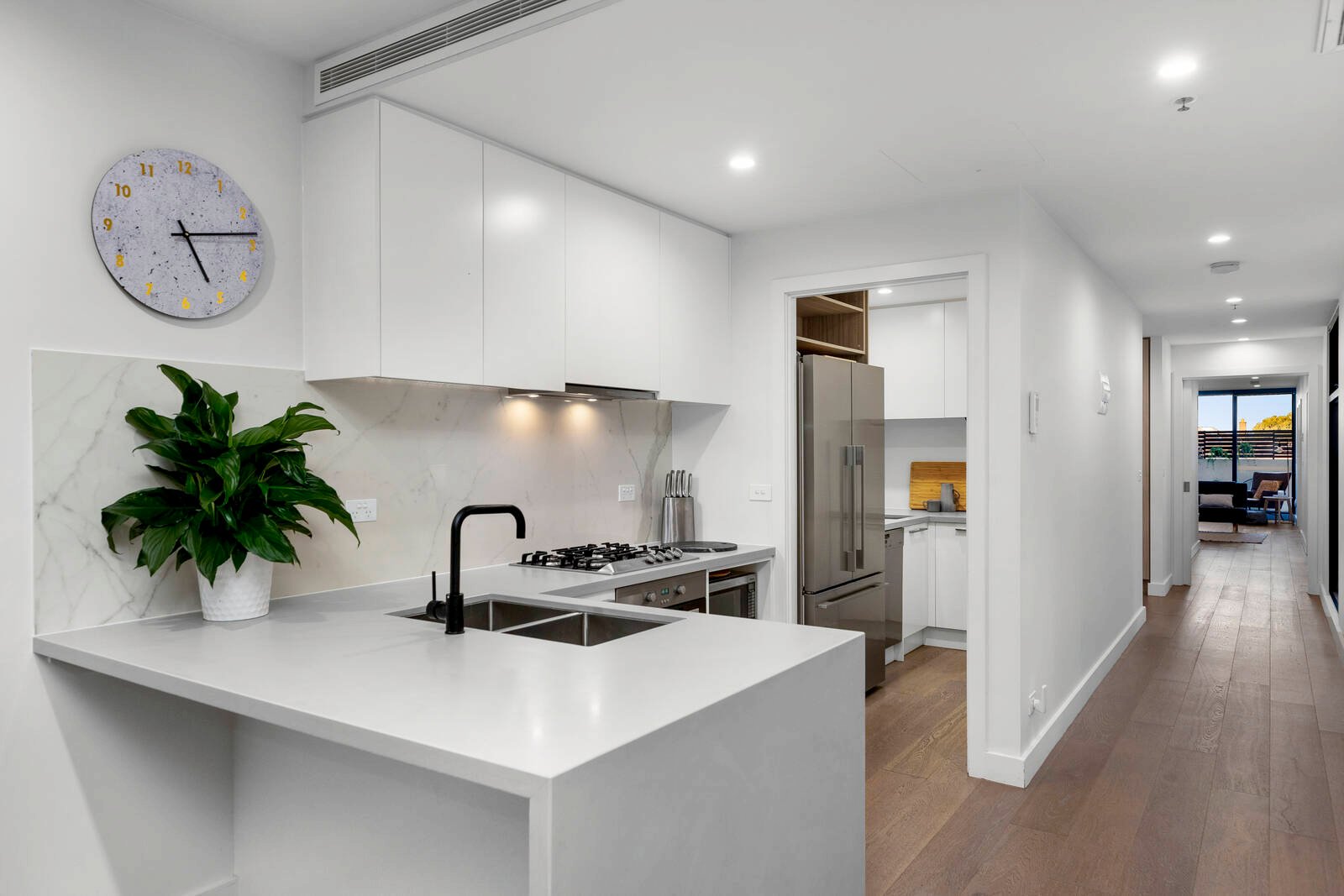 Property Gallery - Main Image