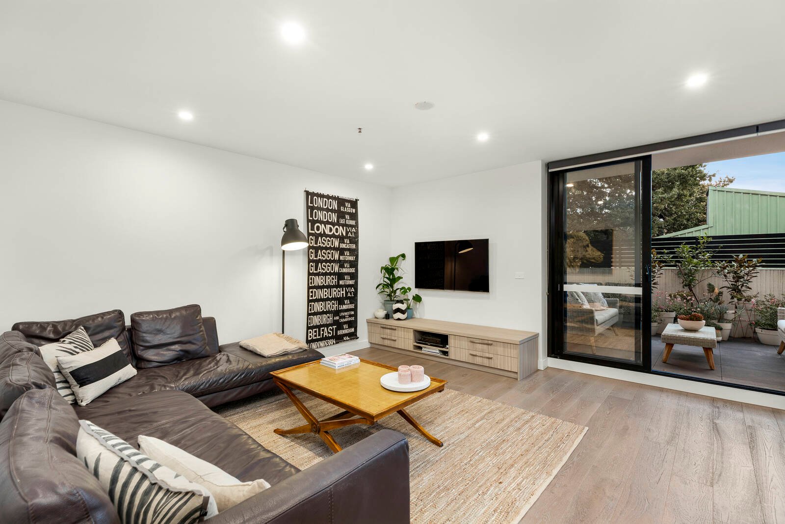 Property Gallery Thumbnail 5