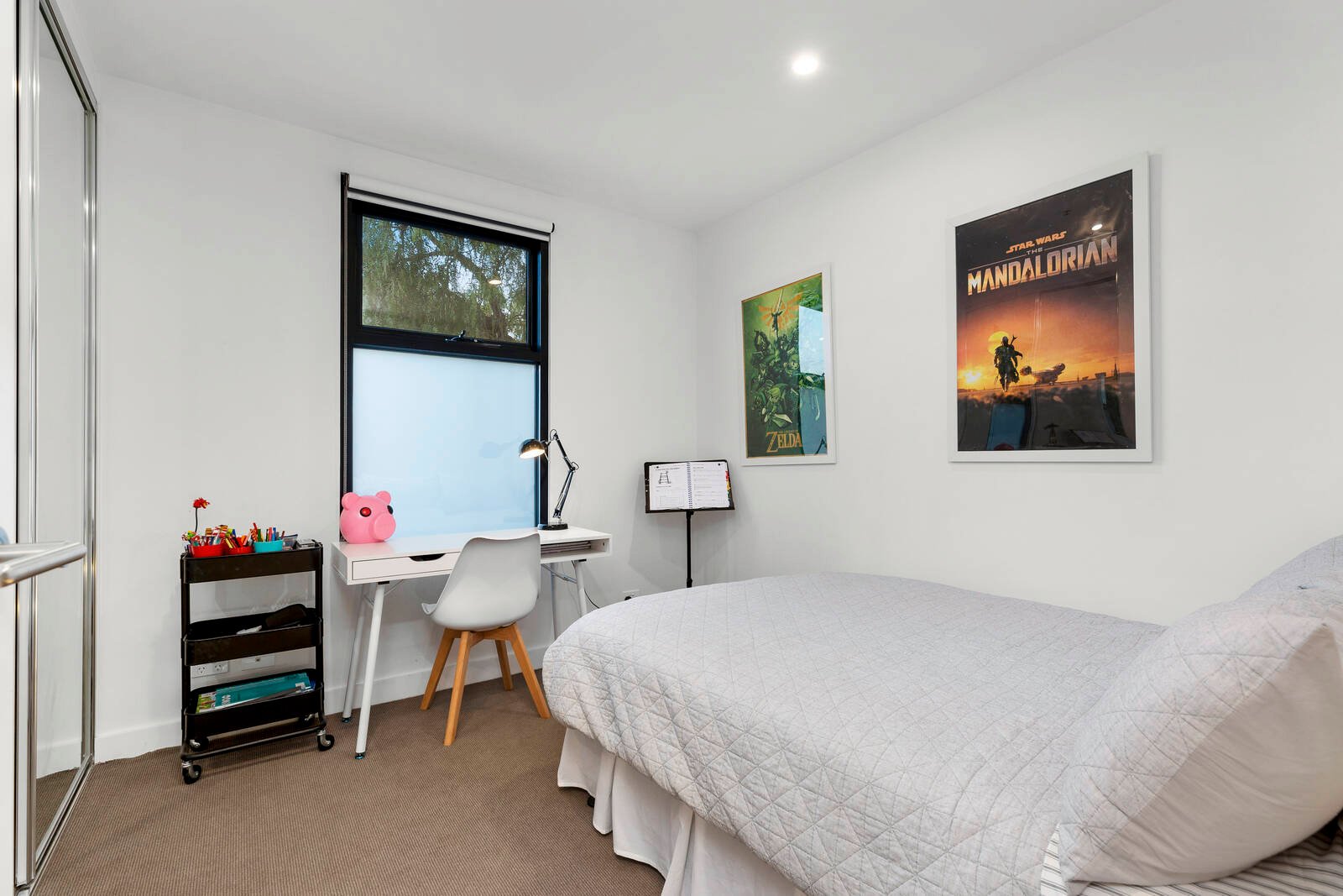 Property Gallery Thumbnail 9