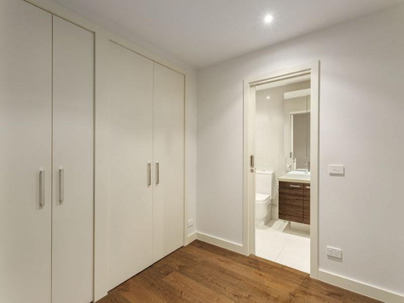 Property Gallery Thumbnail 4