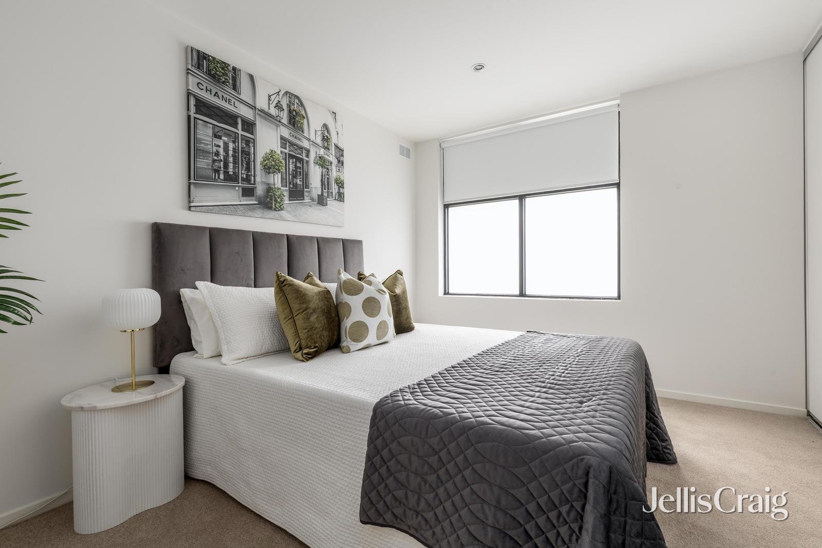 111/163 Burwood Road, Hawthorn image 7