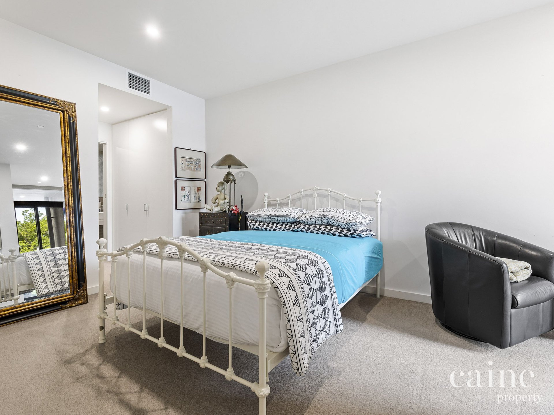 111/18-22 Wendouree Parade, Lake Wendouree image 10