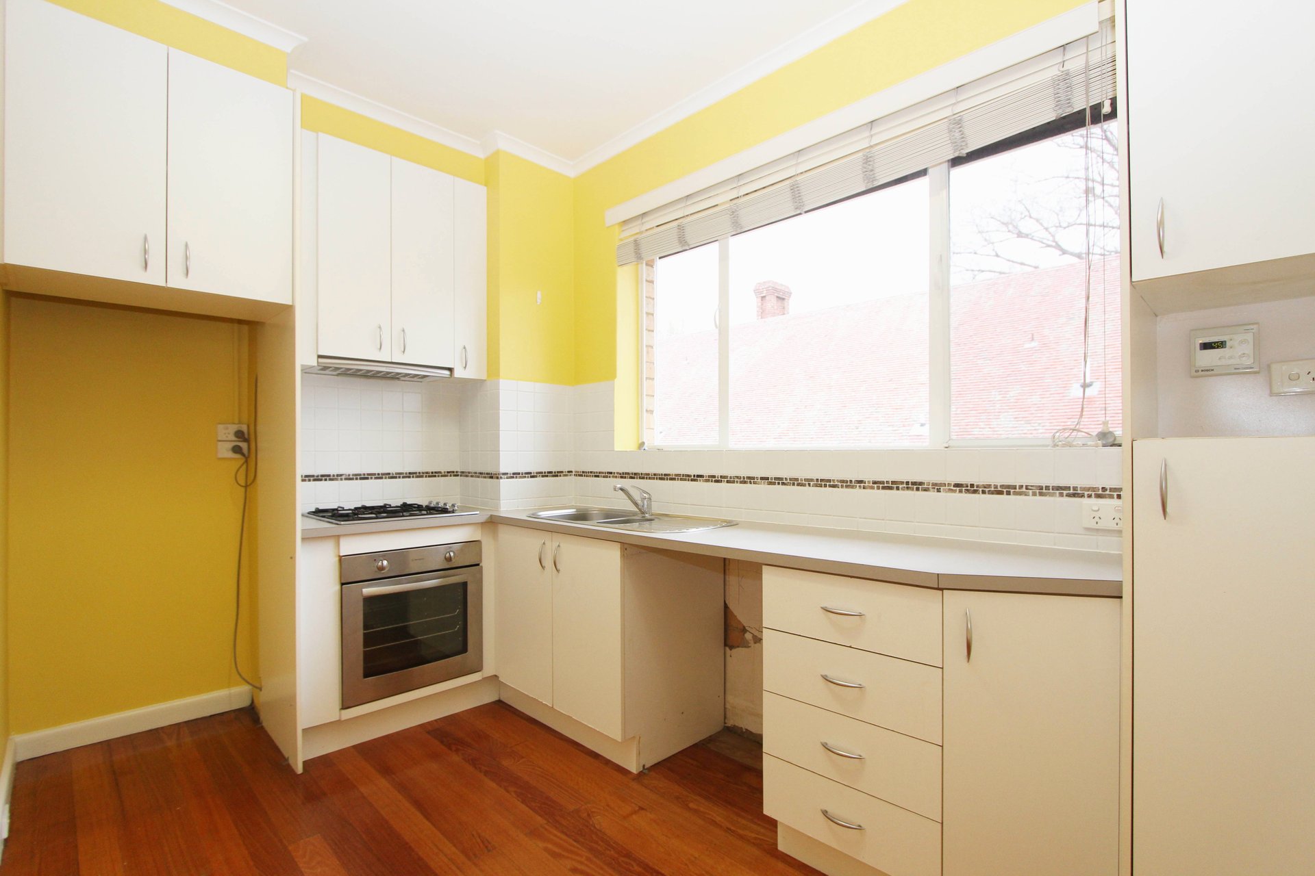 Property Gallery Thumbnail 2