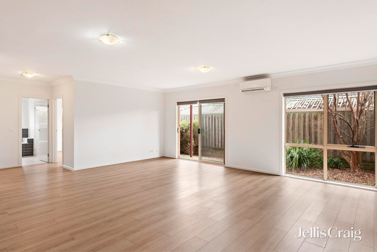 11/12-18 Bourke Street, Ringwood image 3