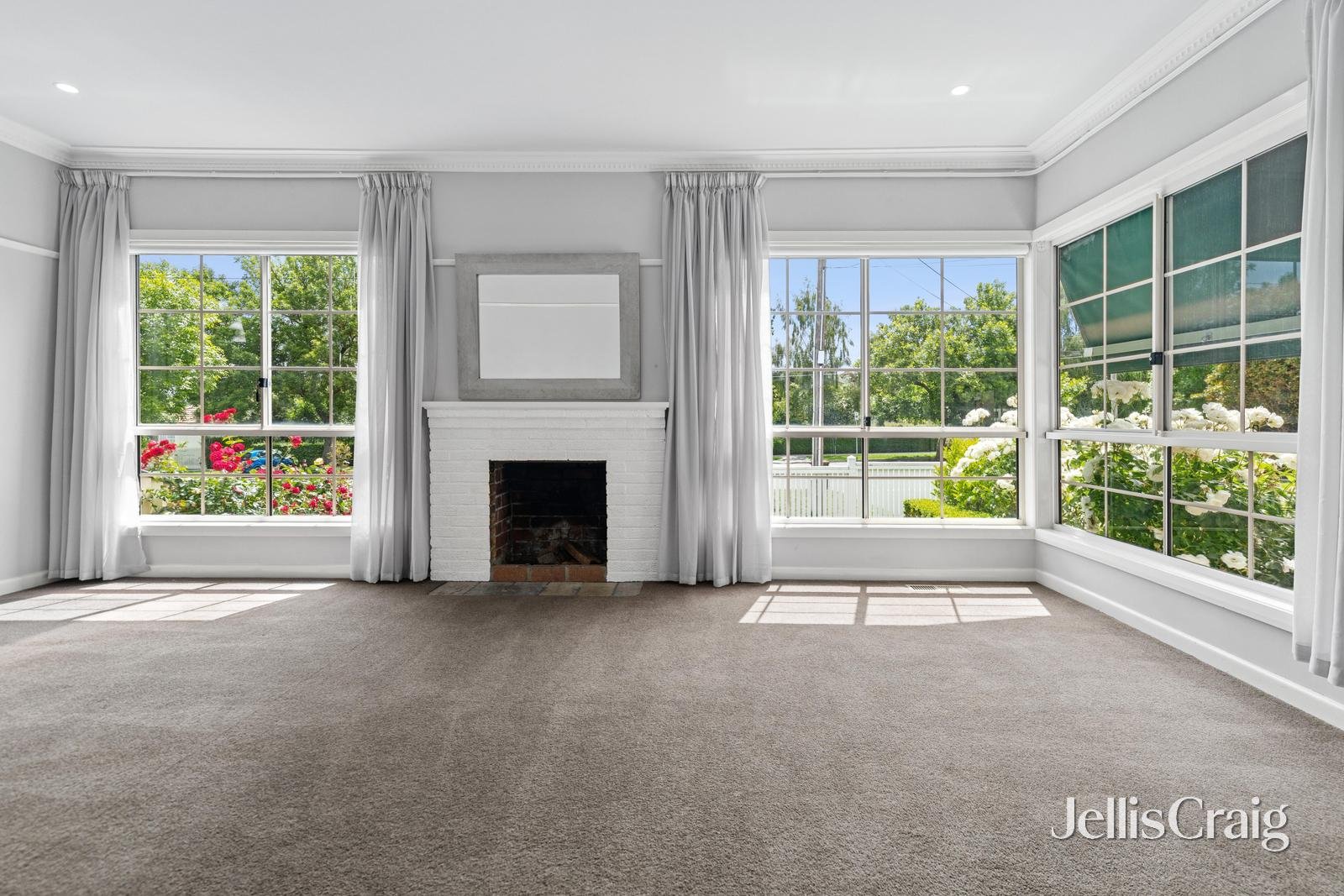 1112 Armstrong Street North, Ballarat North image 2