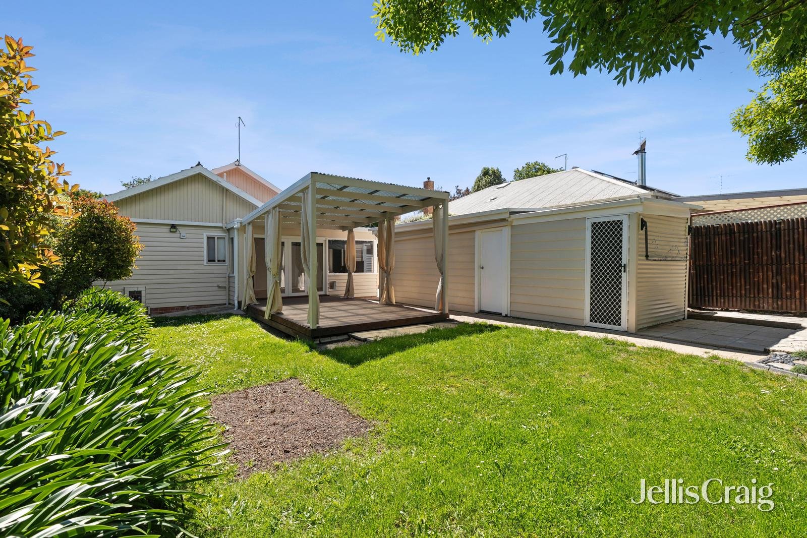 1112 Armstrong Street North, Ballarat North image 6