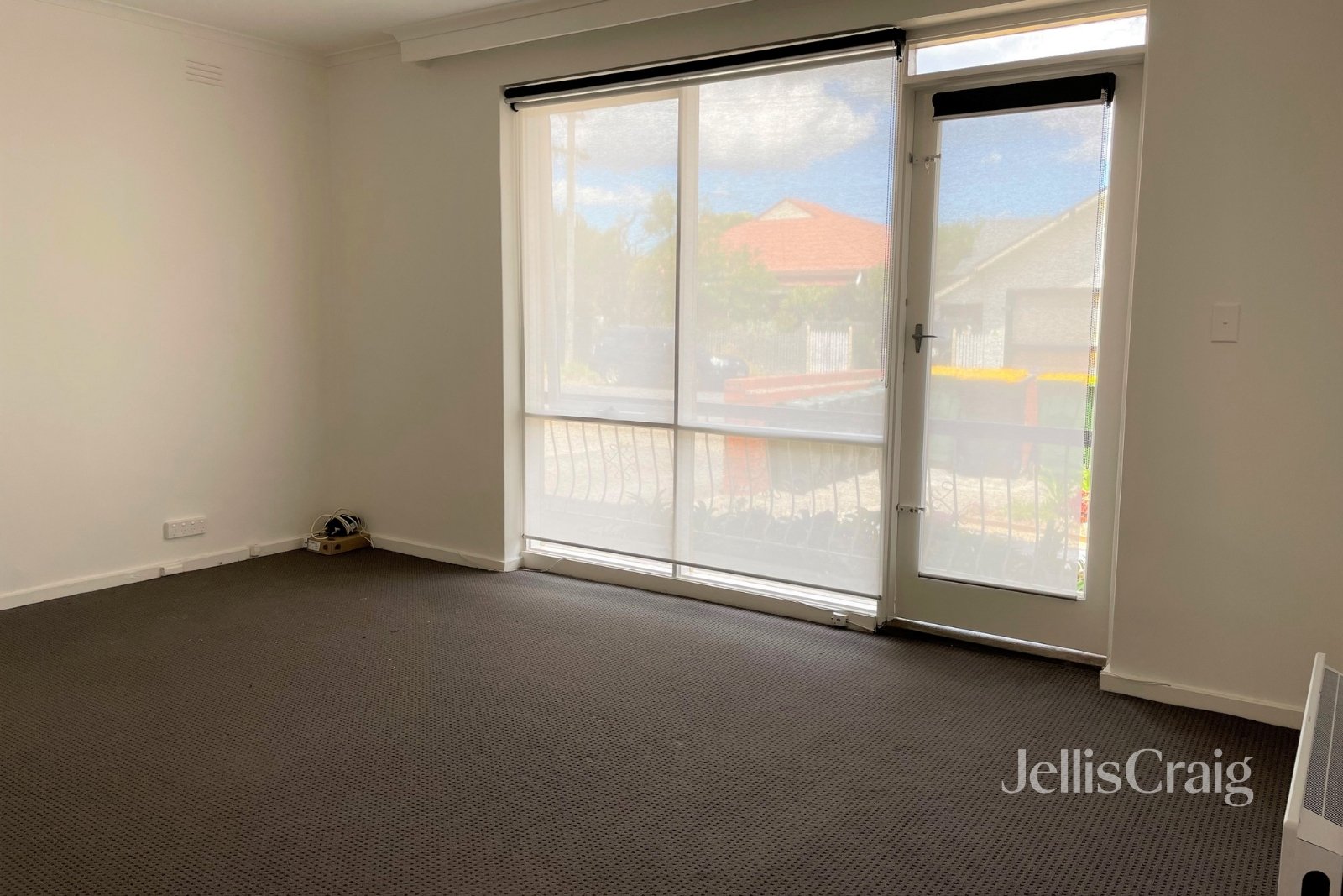 1/112 Normanby Avenue, Thornbury image 3