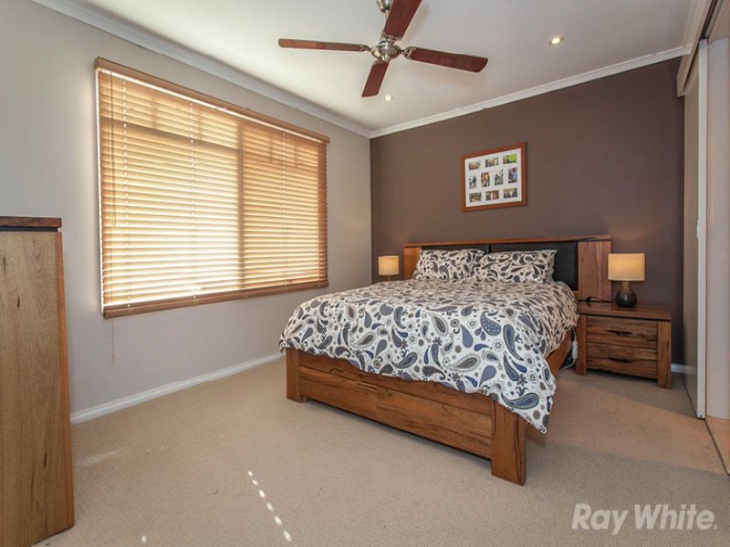 11/12 Surrey Road, Mount Waverley image 5