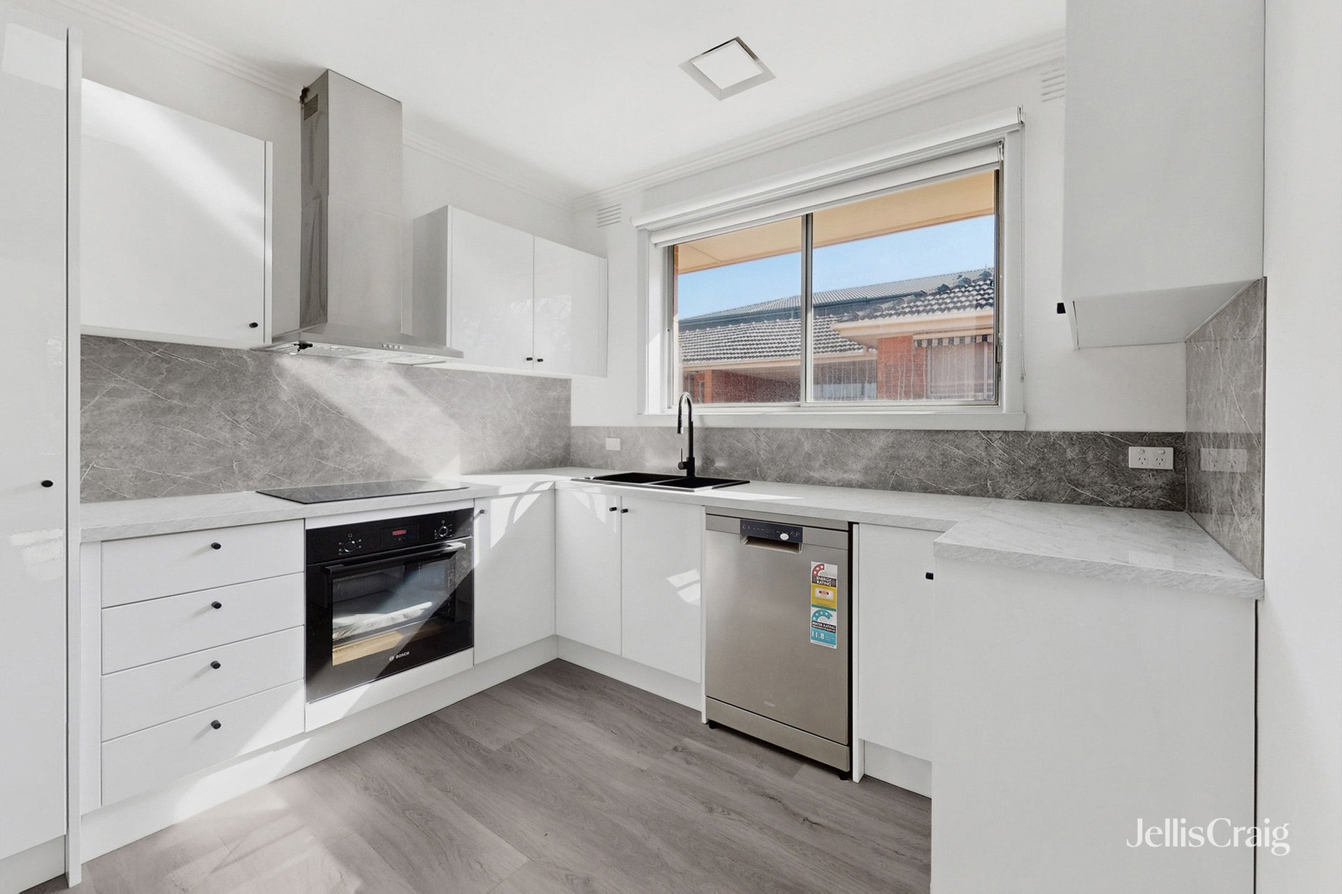 1/112 Through Road, Camberwell image 2