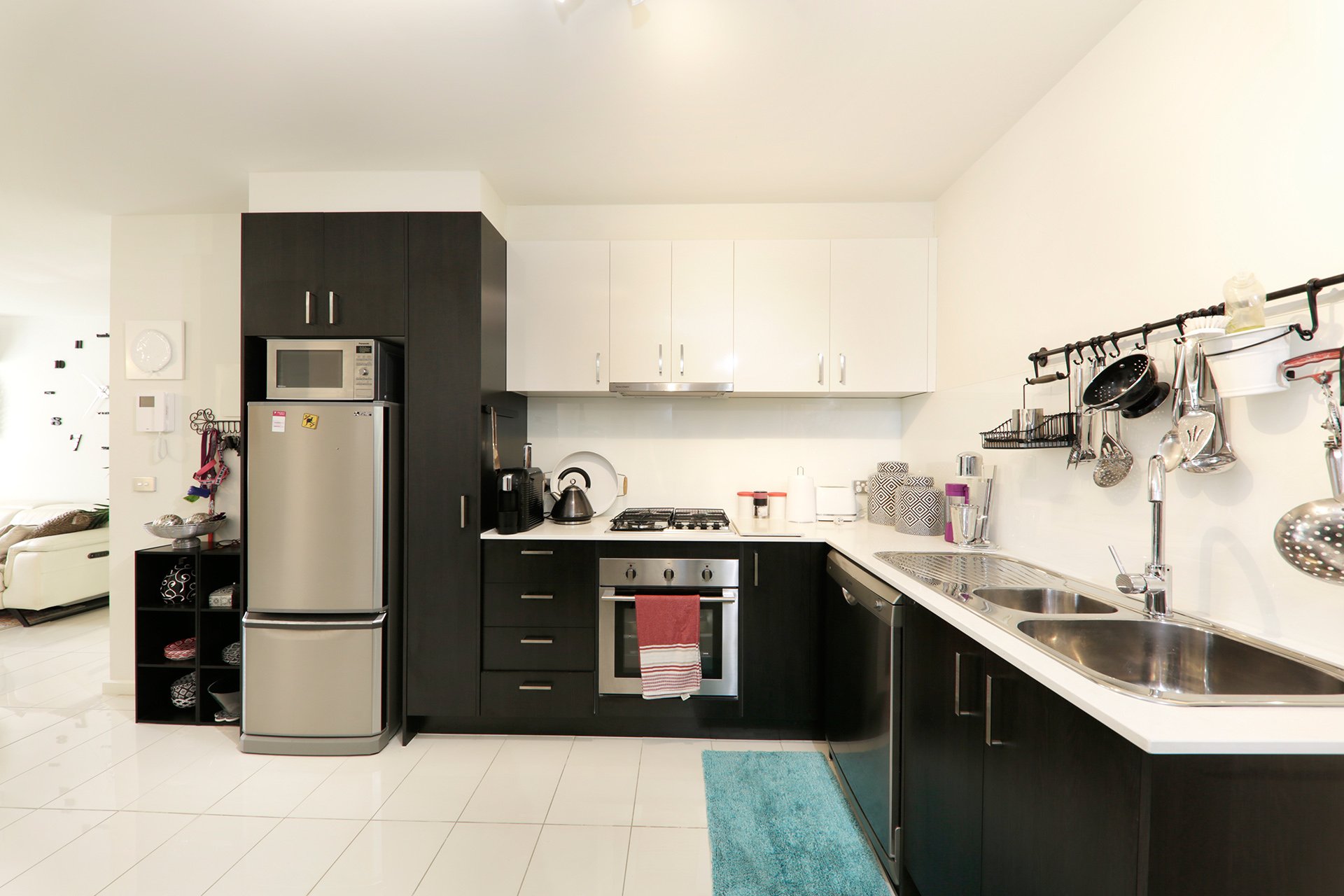 11/12 Wood Street, Nunawading image 2