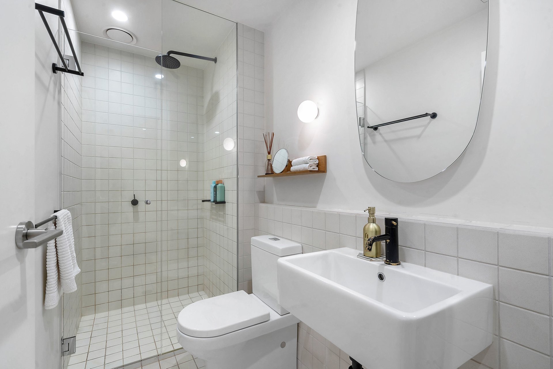 Property Gallery Thumbnail 6